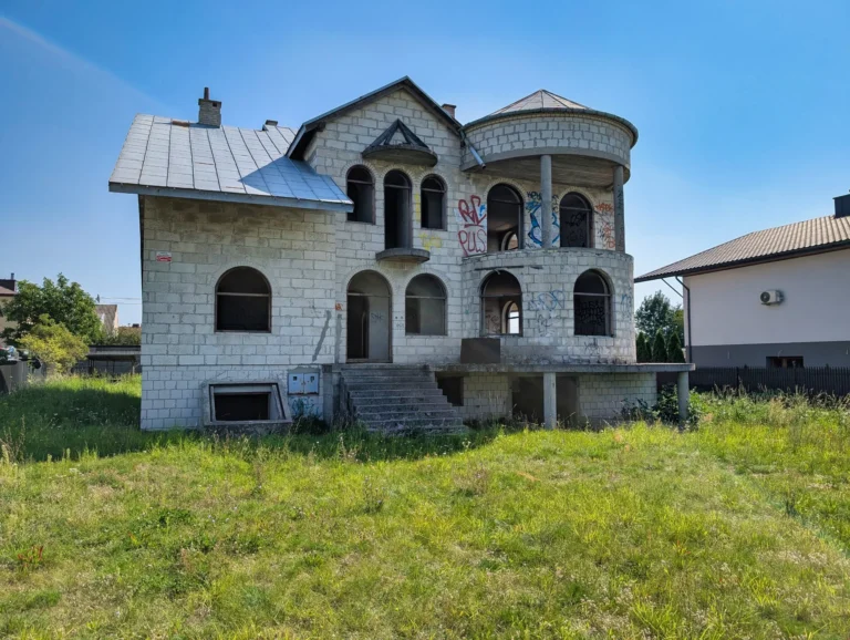 Dom na sprzedaż Biała Podlaska – ul. Radziwiłłowska, 301 m²